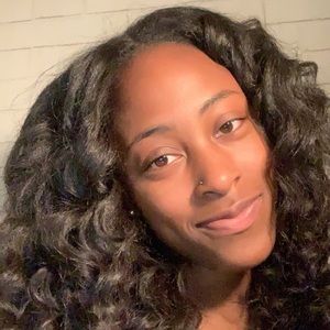 Meet your Posher, Nayyir